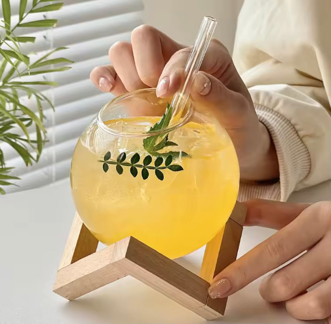 Round Unique Design Ball Shape Glass Cup, Crystal Round Ball Beverage Cup With Wooden Stand, Unique Shape Glass Straw Cup