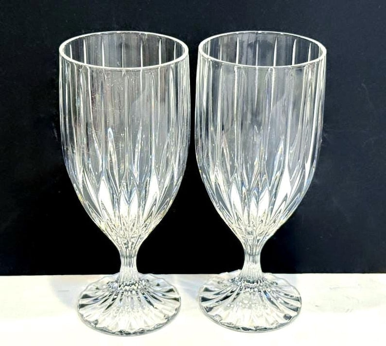 Delisoga Elegant Ripple Goblet Wine Glass Set – 6 Pcs (340ml)