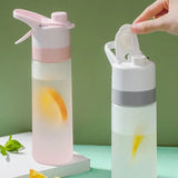 Spray Water Bottle, 700ml Fashion Cute Drinking Cup, Large Capacity Misting Water Bottle, Gradient Drinkware Travel Bottle, Outdoor Sport Fitness Water Cup