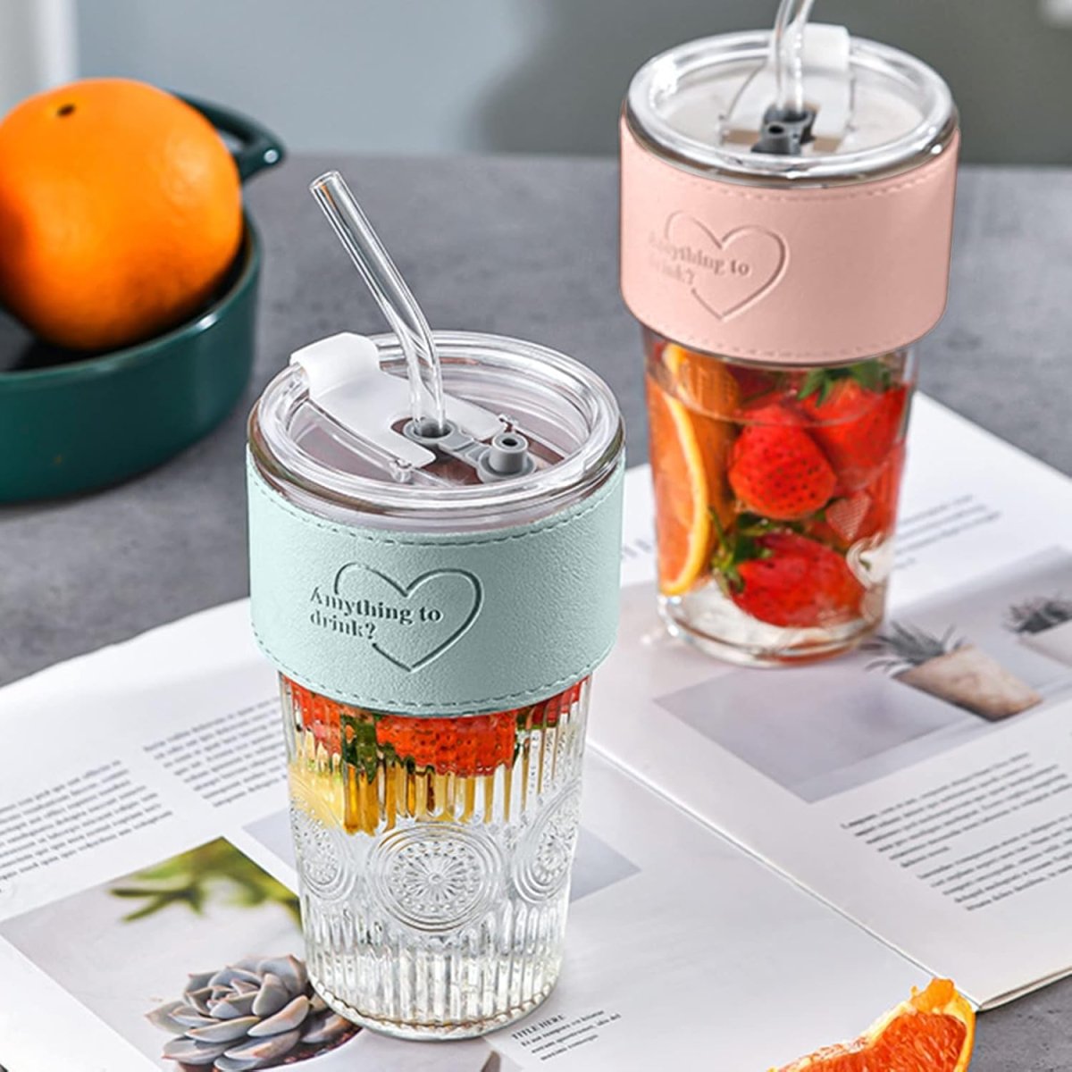 600ml Embossed Glass Cup with Lid & Straw | Insulated Holder | Perfect for Juice, Iced Coffee & Smoothies
