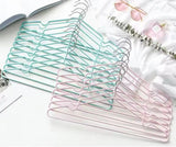 10pcs Non Slip Metal Clothes Hanger, Durable Wardrobe Storage Organizer Hanger, Durable Traceless Clothing Storage Hanger