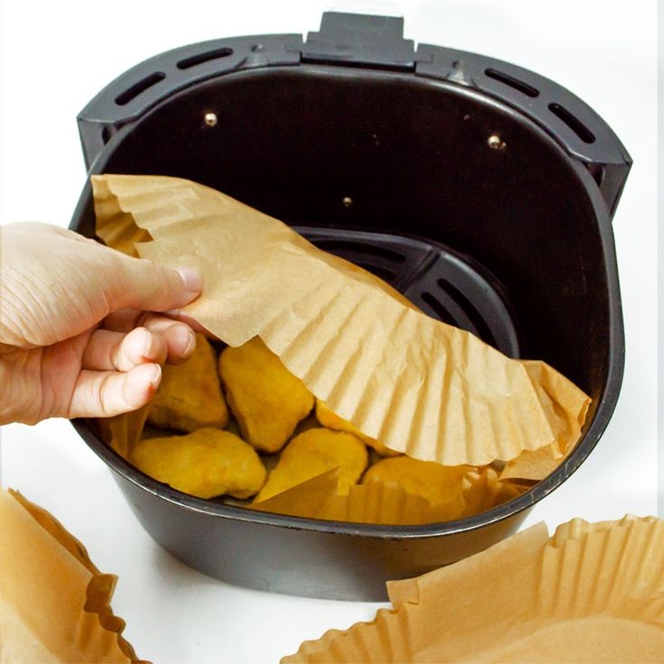 Disposable Air Fryer Paper Liners (50pcs) – Non-stick, greaseproof, and heat-resistant liners designed