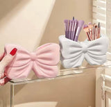 Elegant Bow Shape Cosmetic Brush Organizer, Decorative Beauty Brush Holder, Dual Purpose Ceramic Bow Organizer, Vanity Storage Holder