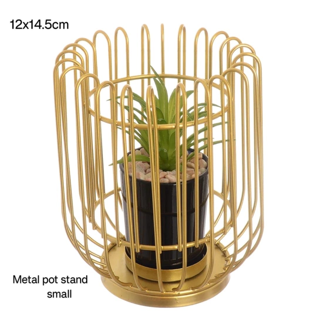 Royal Cage Metal Pot, Home Miniature Ornament, Iron Exquisite Home Decor, Decorative Metal Stand
