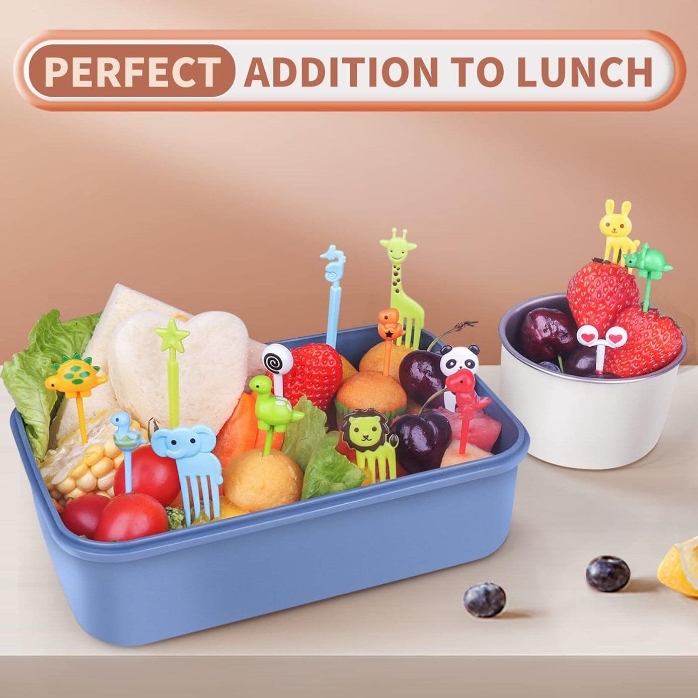 Animal Fruity Forks, Plastic Mini Cartoon Kids Cake Fruit Toothpick, Animal Kids Food Picks for Picky Eater, Reusable Cartoon Children Snack Cake Dessert Lunch Pick, Fun Toddler Food Picks