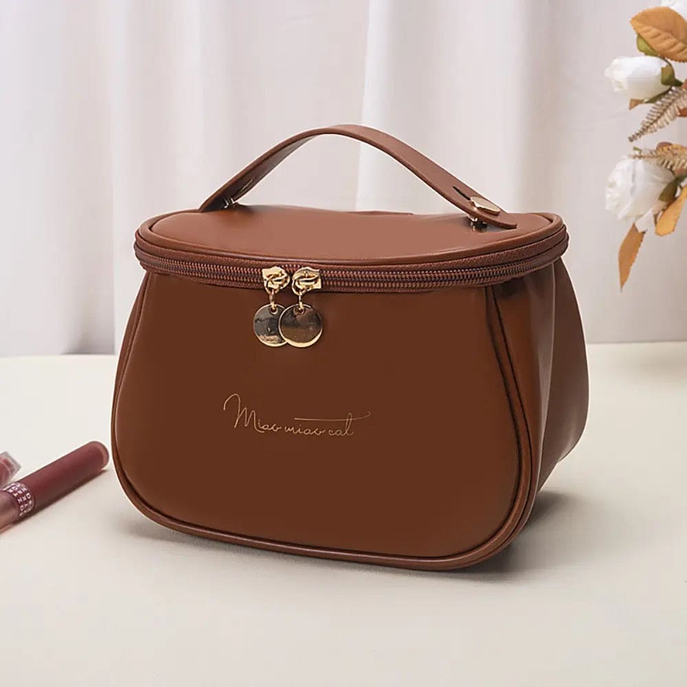Premium Cosmetic Case, Cute PU Makeup Bag For Women, Waterproof Travel Make Up Pouch, Large Capacity Portable Cosmetic Case, Multifunctional Toiletry Bag, Makeup Storage Bags with Handle and Divider, Cosmetic Makeup Bag for Women Girls