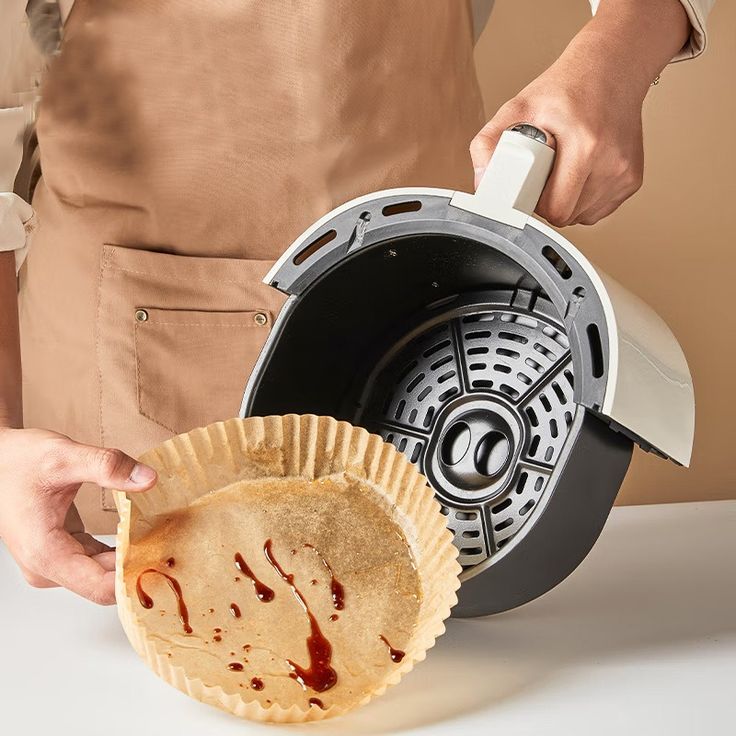 Disposable Air Fryer Paper Liners (50pcs) – Non-stick, greaseproof, and heat-resistant liners designed