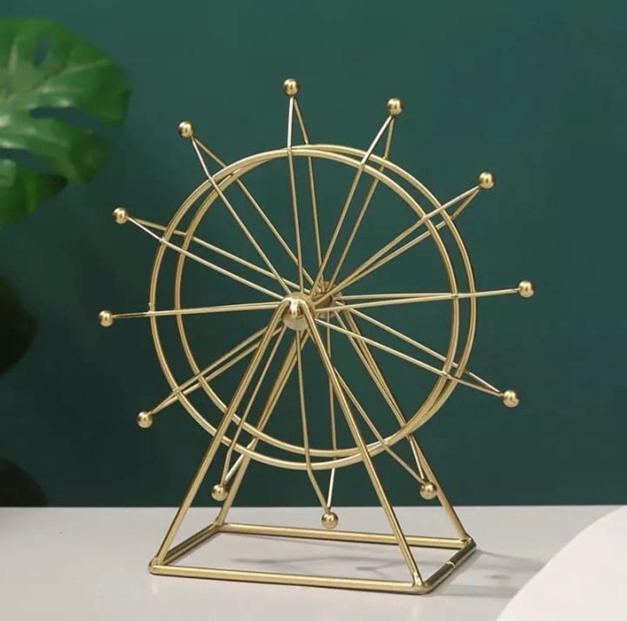 Metal Ferris Wheel, Nordic Iron Rotating Ferris Wheel, Home Decor Ferris Wheel