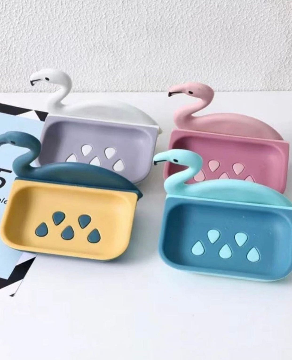 Flamingo Shape Soap Box, Bathroom Shower Soap Holder, Dish storage Tray, Portable Free Punch Soap Case, Soap Storage Rack, Soap Container, Wall-Mounted Draining Soap Box, Wall Mounted Soap Container