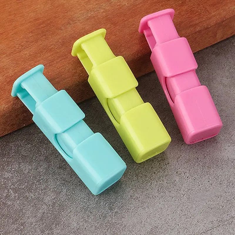 Set Of 4 Chip Sealing Clip, Multipurpose Bread Sealer, Press Spring Seal Clips, Food Bag Lock Button, Food Preservation Sealing Clips, Sealer Clamp Sealing Bag Clips,  Kitchen Clips Freezer Bag Clips, Locking Type Bag Clip