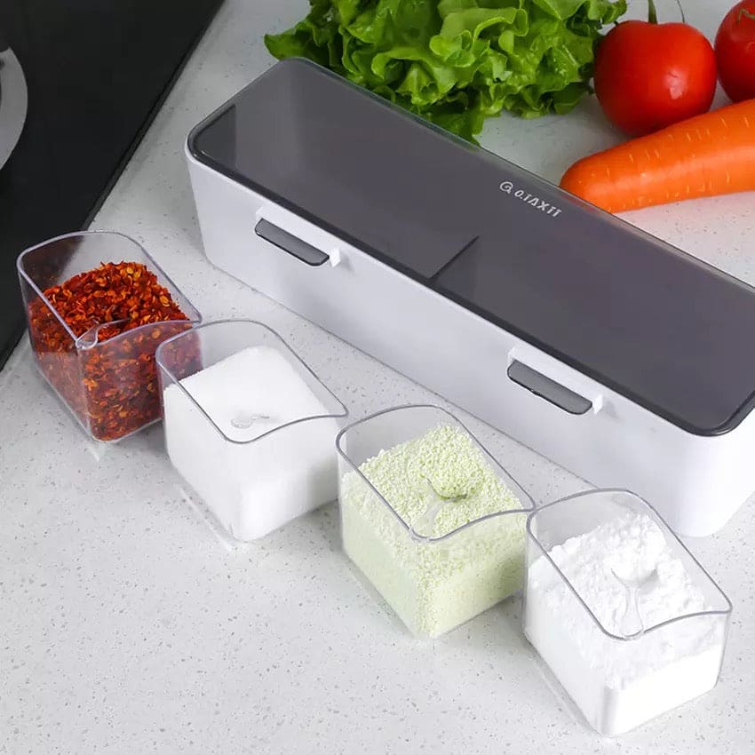 4 Grid Spice Rack, Kitchen Wall Mounted Seasoning Box, 4 Grids Spoon Kitchen With Lid Container, Wall-mounted Seasoning Box, Herb Spices Storage Condiment Jar, Kitchen Gadget Device Sets Spice Box Organizer Tool, Retractable Wall Mounted Spice Rack