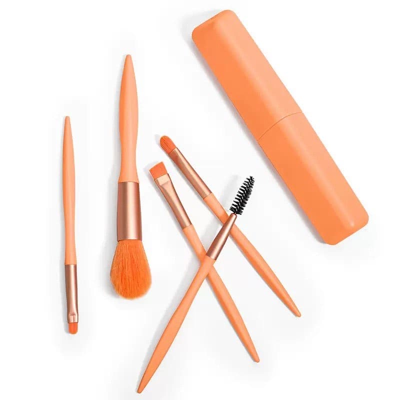 Set Of 5 Universal Makeup Brushes Set, Reusable Novice Cosmetic Brush Set for Daily Makeup, Combination Makeup Brush Set, Portable Eyeshadow Eyeliner Lip Brush Round Bucket, Soft Hair Blending Eye Makeup Brushes Set with Case