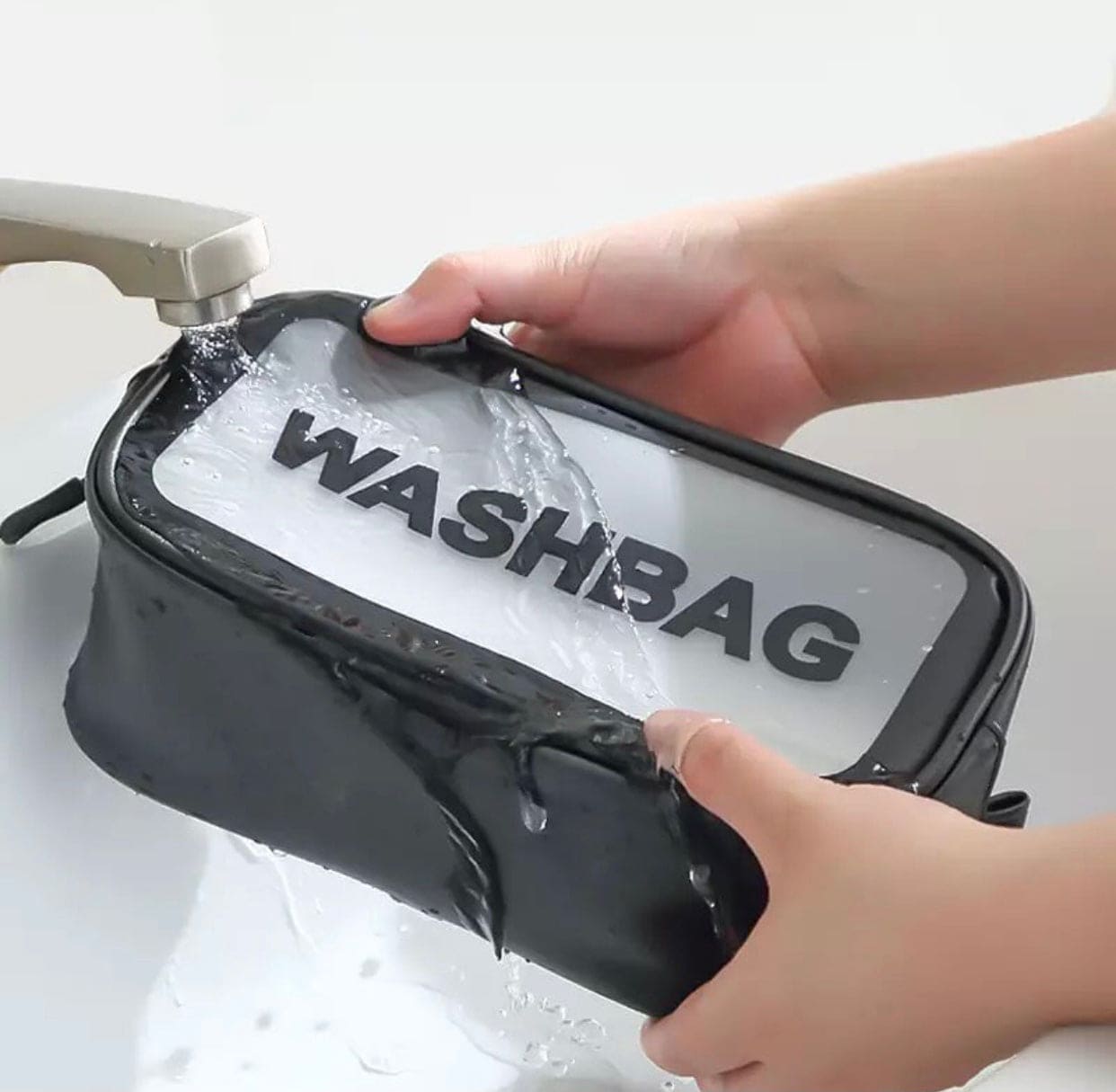 Portable Dual Chain Wash Bag, Travel Friendly Clear Makeup Storage Washbag, Large Waterproof Cosmetics Bag, Travel Translucent Makeup Organizer