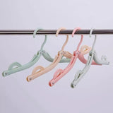 Multi Fold Travel Hanger, Portable Outdoor Non-Slip Hanger, Clothespin Towel Sock Storage Organizer, Clothes Hanger with Clips, Portable Plastic Display Hangers, Coats Hanger, Folding Clothing Organizer