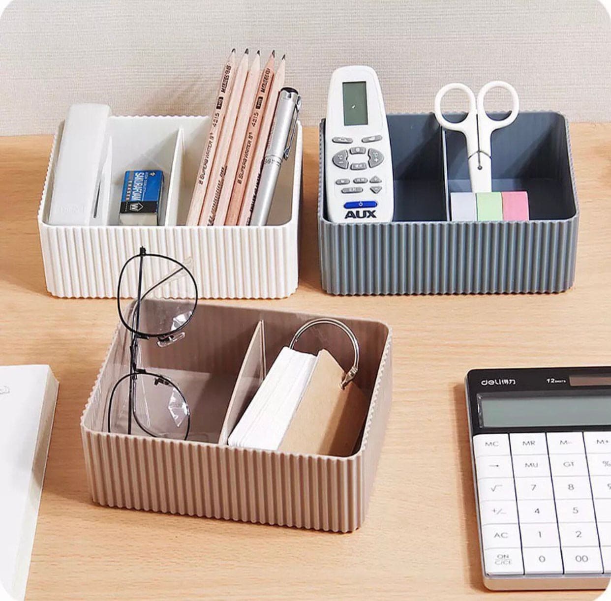 Multipurpose 2 Grid Plastic Makeup Storage Desktop Rack, Plastic Toiletries Storage Basket, Women Care Dressing Table Beauty Case