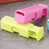 Set Of 4 Chip Sealing Clip, Multipurpose Bread Sealer, Press Spring Seal Clips, Food Bag Lock Button, Food Preservation Sealing Clips, Sealer Clamp Sealing Bag Clips,  Kitchen Clips Freezer Bag Clips, Locking Type Bag Clip