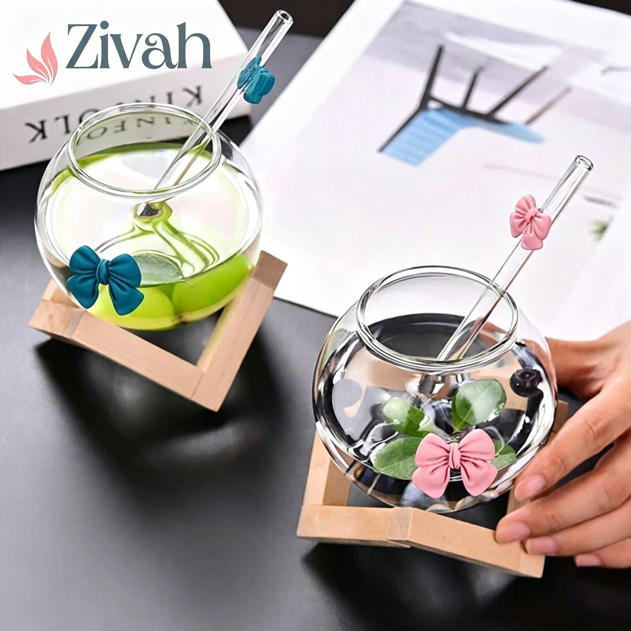Glasslux Bow Mug With Straw Along Bamboo Base Stand