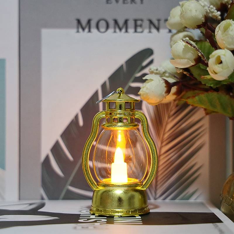 Mini Lantern Lamp, Kerosene Retro Oil Lamp, Flameless LED Lamp, Electronic Candle Light, Smokeless Portable Hanging Lantern,  Electronic Candle Craft Horse Light, Wind Light Candle, Wedding Arrangement Atmosphere Light
