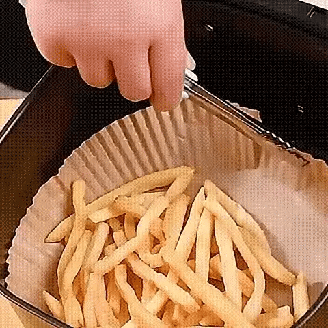 Non-Stick Air Fryer Paper (50 Pcs) fryer mess-free! 🍟 🔥
